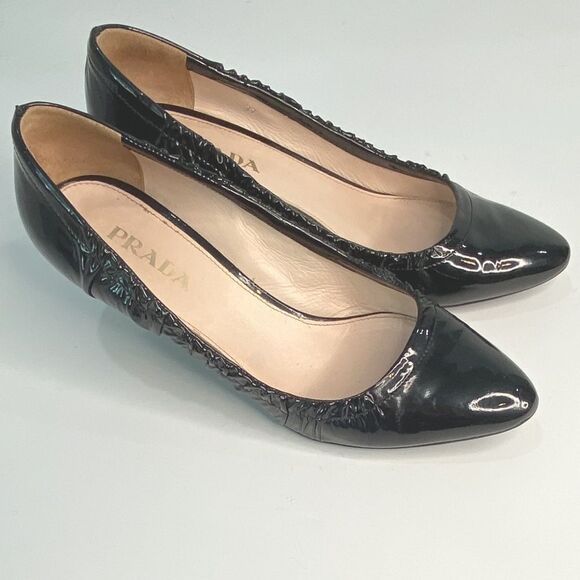 Prada Black Patent Leather Runched Ballet Pump Kitten Heel Size EU 37 - Picture 15 of 17
